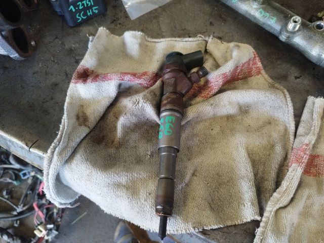 bontott BMW 5 E60 Porlasztó (1 db)