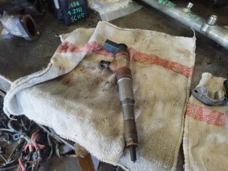 bontott BMW 5 E60 Porlasztó (1 db)