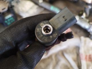 bontott BMW 5 E60 Porlasztó (1 db)