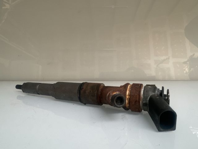 bontott BMW 5 E60 Porlasztó (1 db)