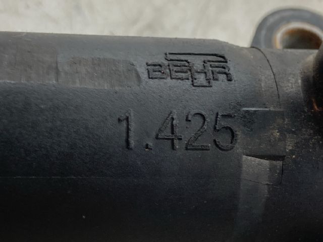 bontott BMW 5 E60 Termosztát