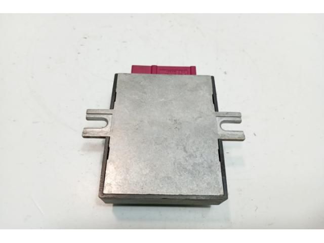 bontott BMW 5 E60 Üzemanyag Szivattyú Relé