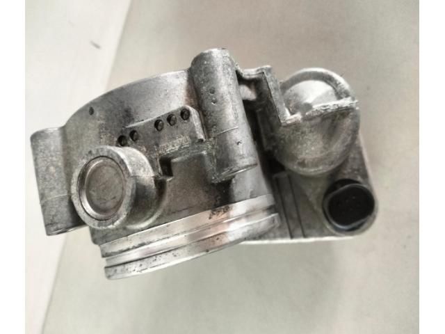 bontott BMW 5 E60 Fojtószelep (Elektromos)