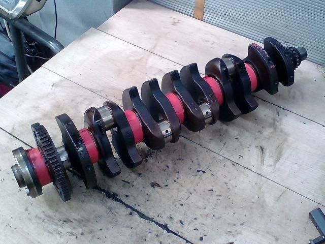 bontott BMW 5 E60 Főtengely Csapágysorral