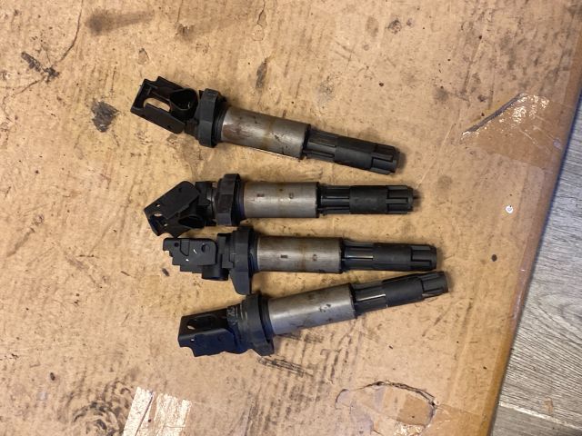 bontott BMW 5 E60 Gyújtótrafó Szett