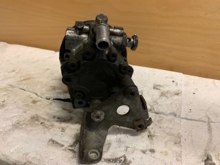 bontott BMW 5 E60 Kormányszervó Motor (Hidraulikus)