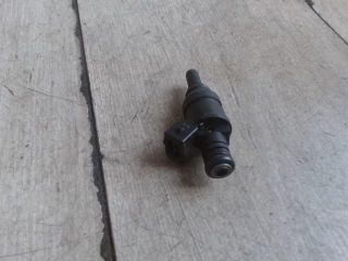 bontott BMW 5 E60 Porlasztó (1 db)