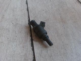 bontott BMW 5 E60 Porlasztó (1 db)