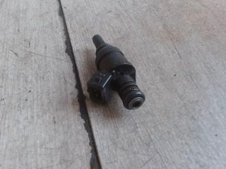 bontott BMW 5 E60 Porlasztó (1 db)