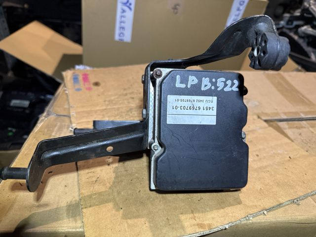 bontott BMW 5 E60 ABS Kocka