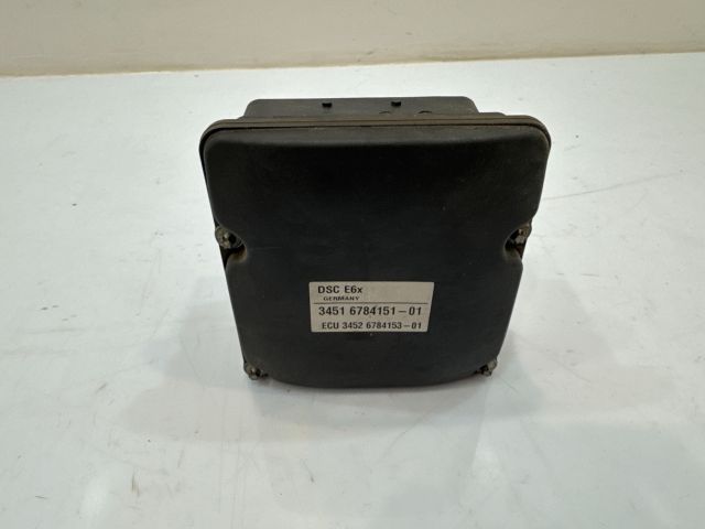 bontott BMW 5 E60 ABS Kocka