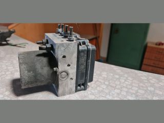 bontott BMW 5 E60 ABS Kocka