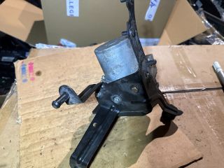 bontott BMW 5 E60 ABS Kocka