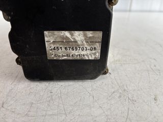 bontott BMW 5 E60 ABS Kocka