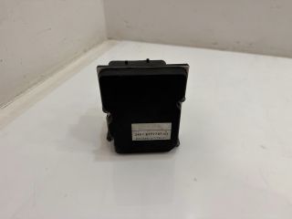 bontott BMW 5 E60 ABS Kocka