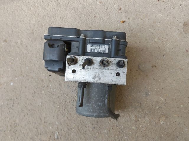 bontott BMW 5 E60 ABS Kocka