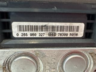 bontott BMW 5 E60 ABS Kocka