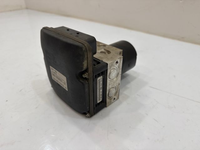 bontott BMW 5 E60 ABS Kocka