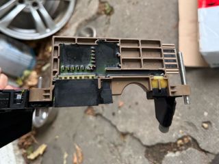 bontott BMW 5 E60 Automata Váltó Elektronika