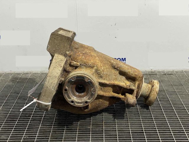 bontott BMW 5 E60 Differenciálmű Tartó Bak