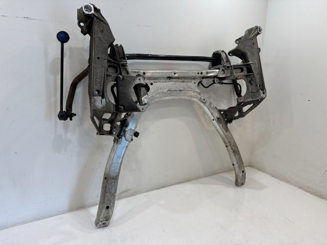 bontott BMW 5 E60 Első Bölcső