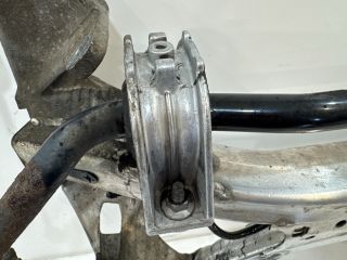 bontott BMW 5 E60 Első Bölcső