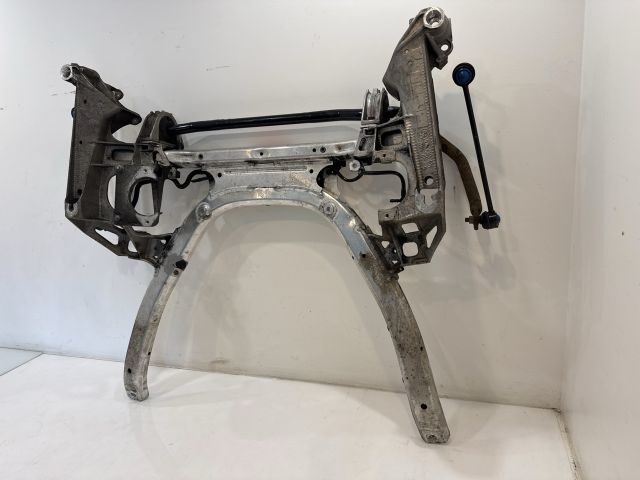 bontott BMW 5 E60 Első Bölcső