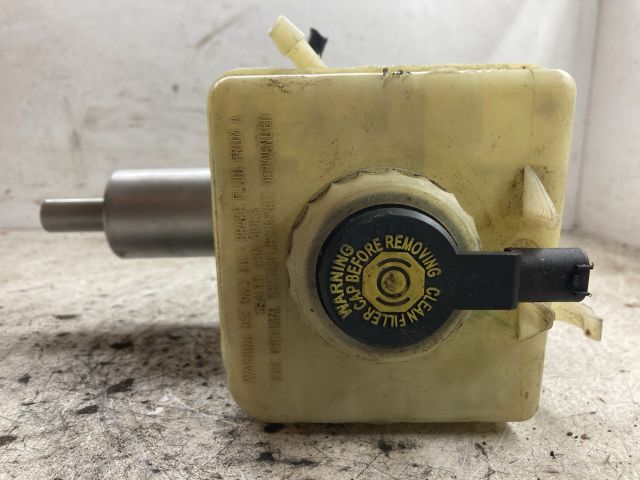 bontott BMW 5 E60 Főfékhenger