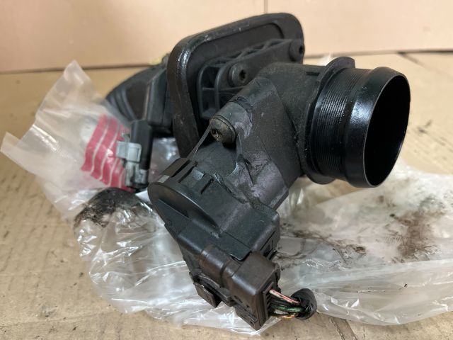 bontott BMW 5 E60 Fojtószelep (Elektromos)