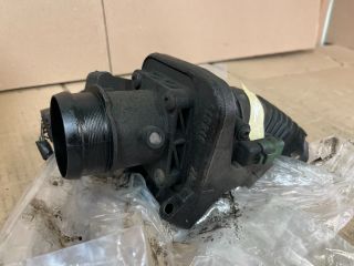 bontott BMW 5 E60 Fojtószelep (Elektromos)