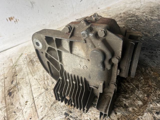 bontott BMW 5 E60 Hátsó Differenciálmű