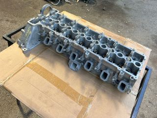 bontott BMW 5 E60 Hengerfej