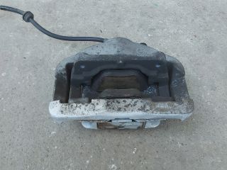 bontott BMW 5 E60 Jobb első Féknyereg Munkahengerrel