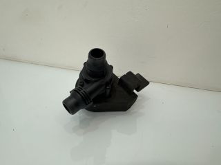 bontott BMW 5 E60 Kiegészítő Vízszivattyú