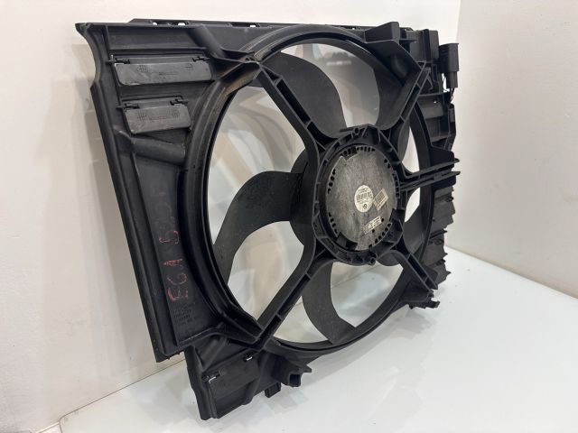bontott BMW 5 E60 Klímahűtő Ventilátor