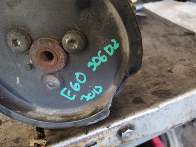 bontott BMW 5 E60 Kormányszervó Motor (Hidraulikus)