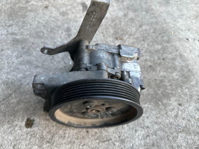 bontott BMW 5 E60 Kormányszervó Motor (Hidraulikus)