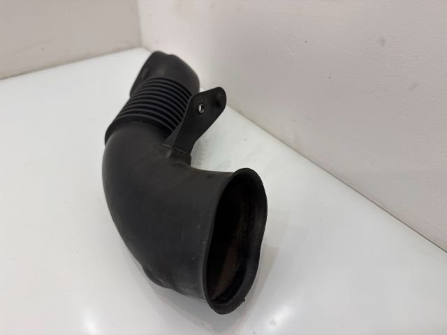 bontott BMW 5 E60 Légbeömlő Cső