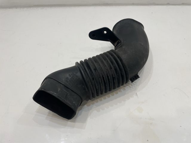 bontott BMW 5 E60 Légbeömlő Cső