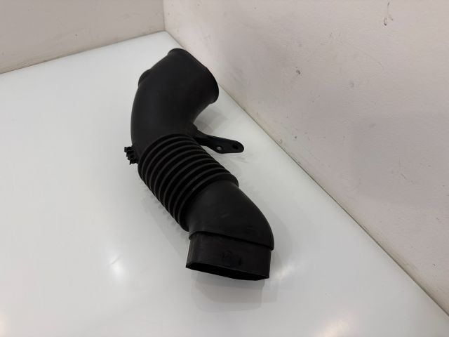 bontott BMW 5 E60 Légbeömlő Cső