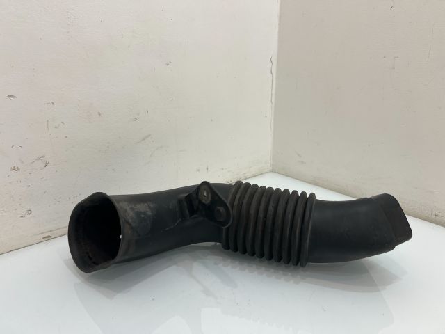 bontott BMW 5 E60 Légbeömlő Cső