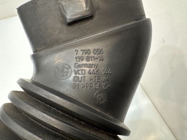 bontott BMW 5 E60 Légbeömlő Cső