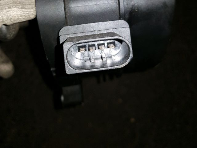 bontott BMW 5 E60 Légtömegmérő