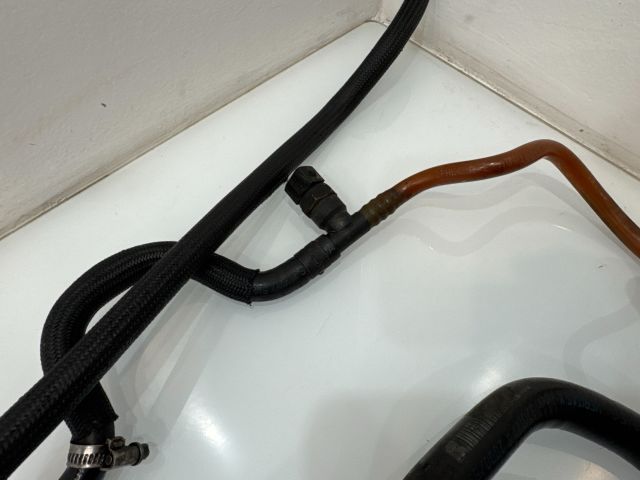 bontott BMW 5 E60 Nagynyomású Üzemanyag Gyűjtőcső