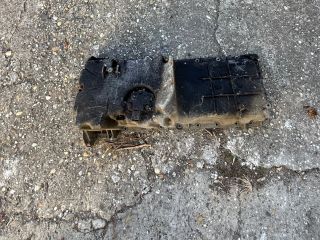 bontott BMW 5 E60 Olajteknő