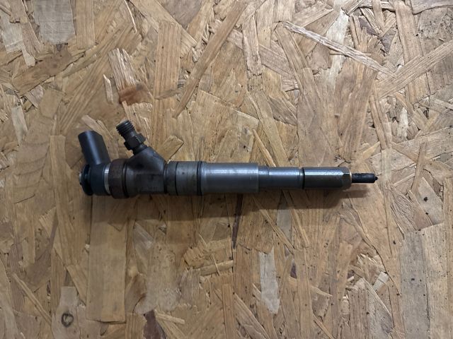 bontott BMW 5 E60 Porlasztó (1 db)