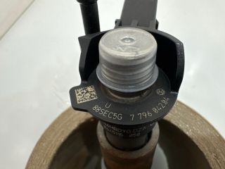 bontott BMW 5 E60 Porlasztó (1 db)