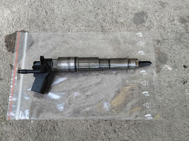 bontott BMW 5 E60 Porlasztó (1 db)