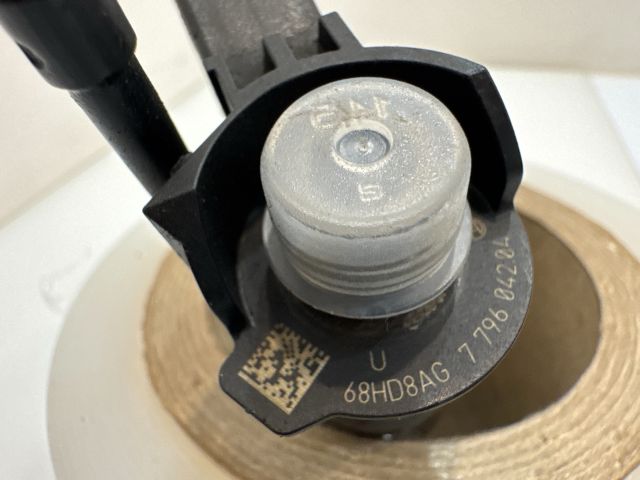 bontott BMW 5 E60 Porlasztó (1 db)