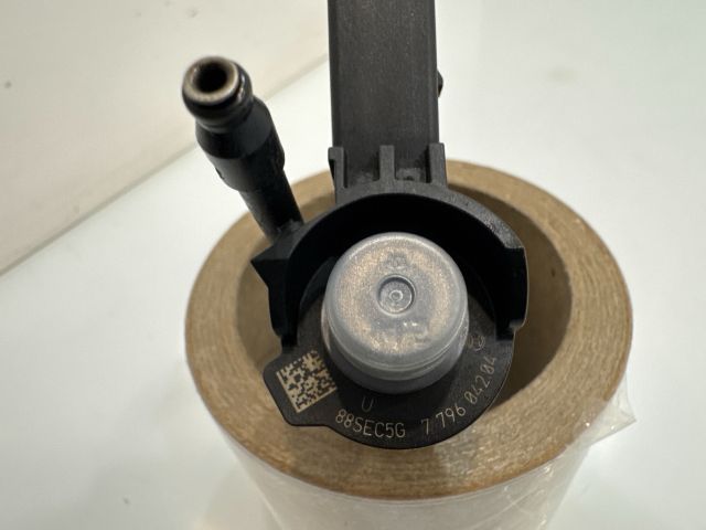 bontott BMW 5 E60 Porlasztó (1 db)